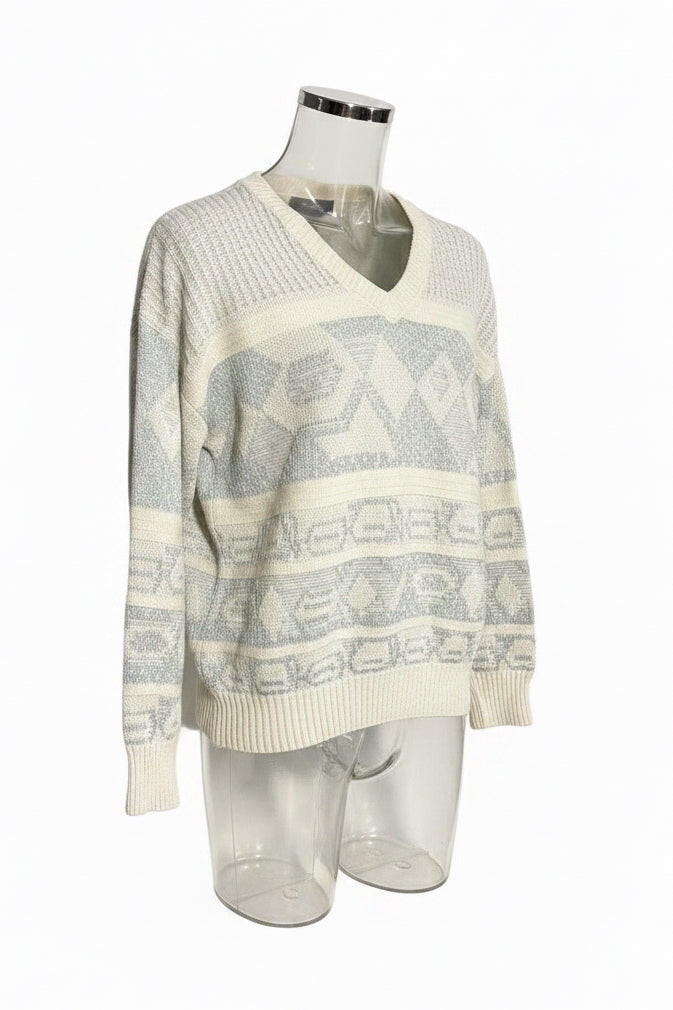 Lion Vintage V-Neck Geometric Knit in Cream & Grey — Size L