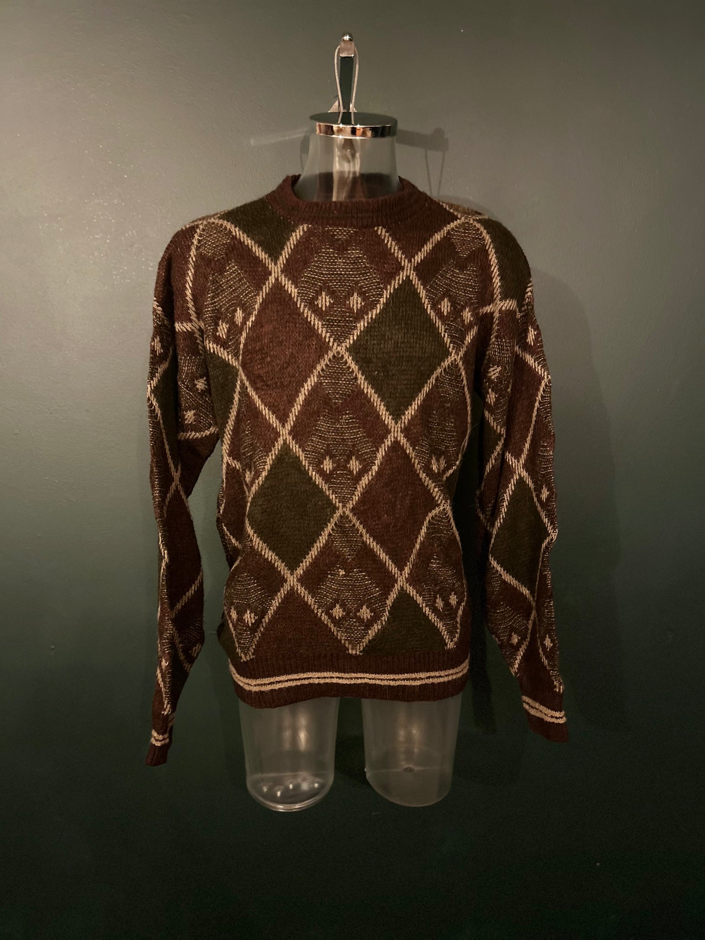 80s boat house row men’s knit